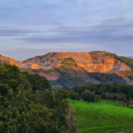 In Mit Privatem Garten