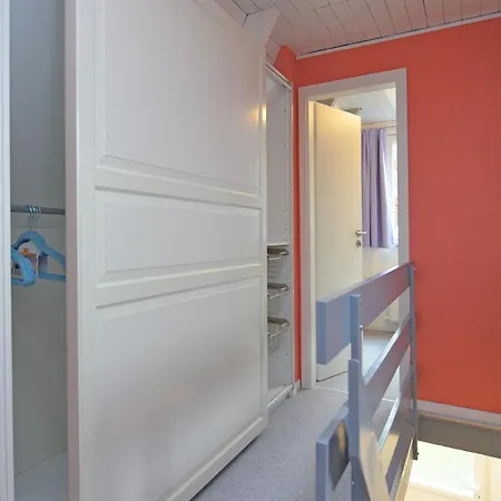 بيت للعطل In Mit Privatem Garten