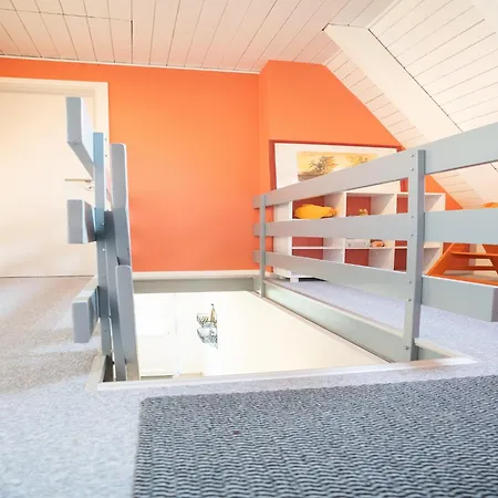 In Mit Privatem Garten Semesterbostad