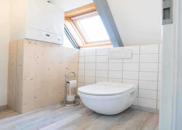 In Mit Privatem Garten 度假居 *